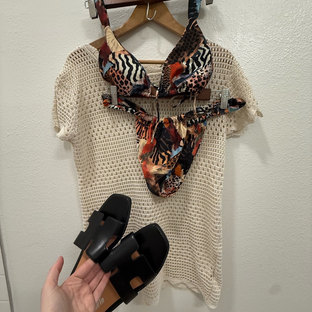 Animal Print Bikini Set w/ Gold Charm Detail – Size L